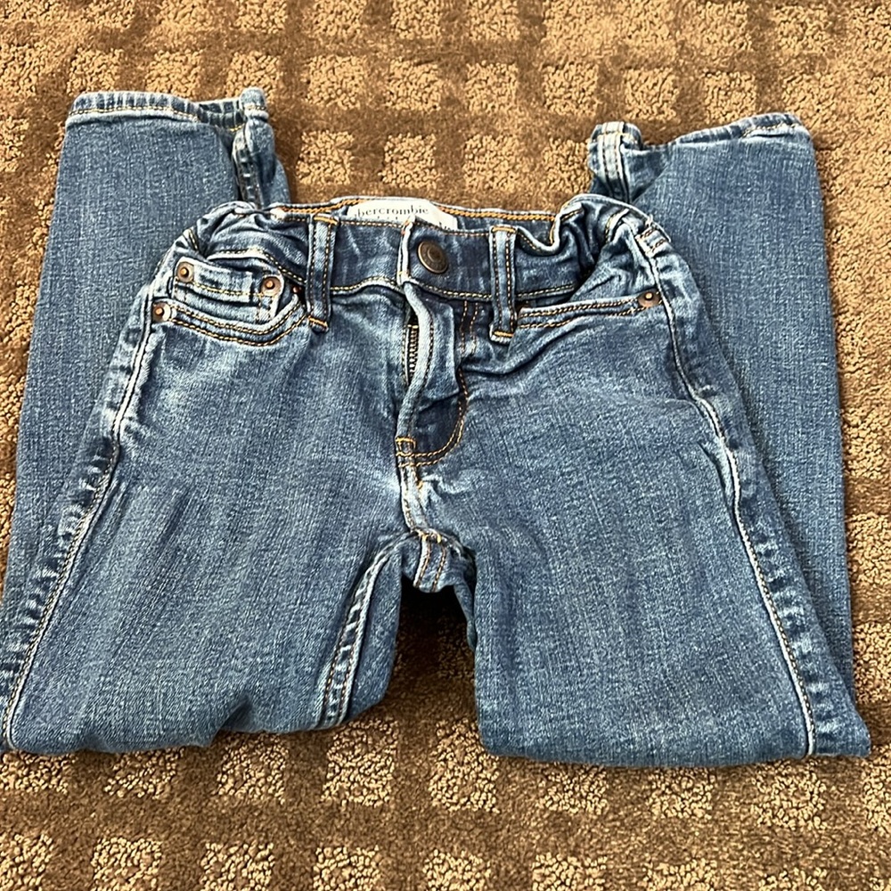 ABERCROMBIE KIDS Skinny Blue Jeans with adjustable waist size 5/6